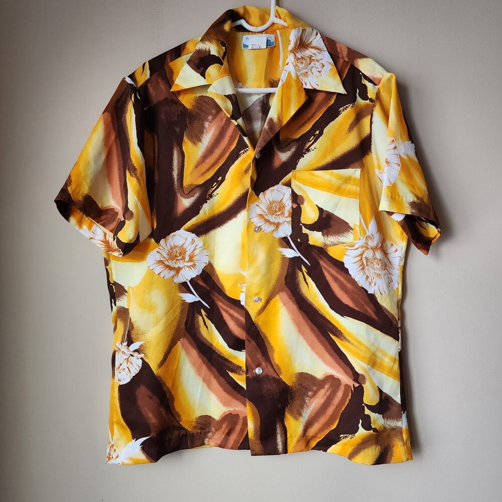 Vintage Penney's Hawaii Shirt Mens Size Large Short Sleeve Yellow Orange Brown